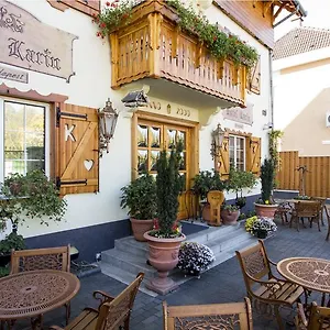 Hotel Karin ***