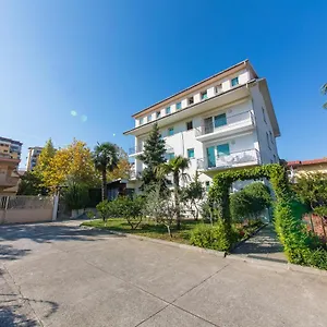 Hotel Heritage, Tirana